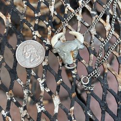 Vintage Avon Bull Necklace Mens Cowboy Ranch Western Wear