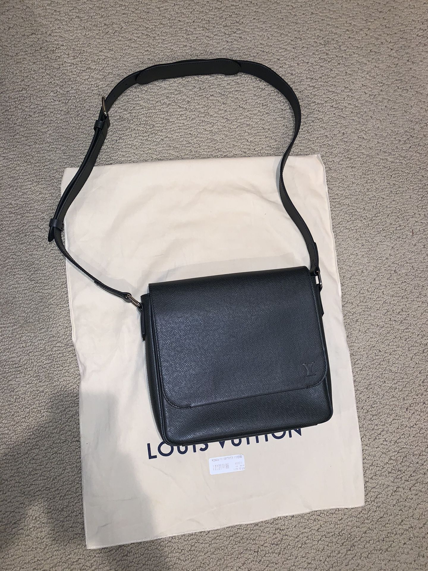 Brand new Louis Vuitton side bag