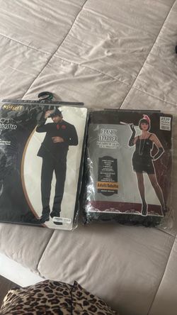 20’s gánster suit men sz large&  20’s flapper lady siz medium and 20’s