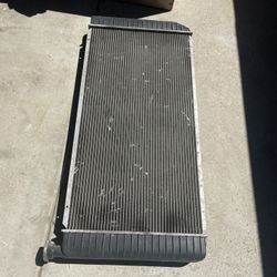 Good Used Radiator 1997 5.7 V8