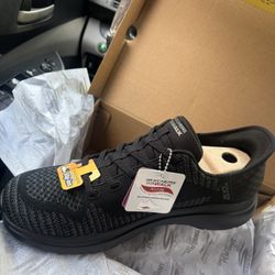 Sketchers Slip One