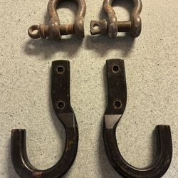 Tow Hooks And Shackles 