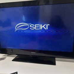 Free Standing Flat Screen TV