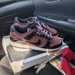 Nike Dunks lo Retr SE EQ Rougue FNC  RED And Black SOLAIRE 