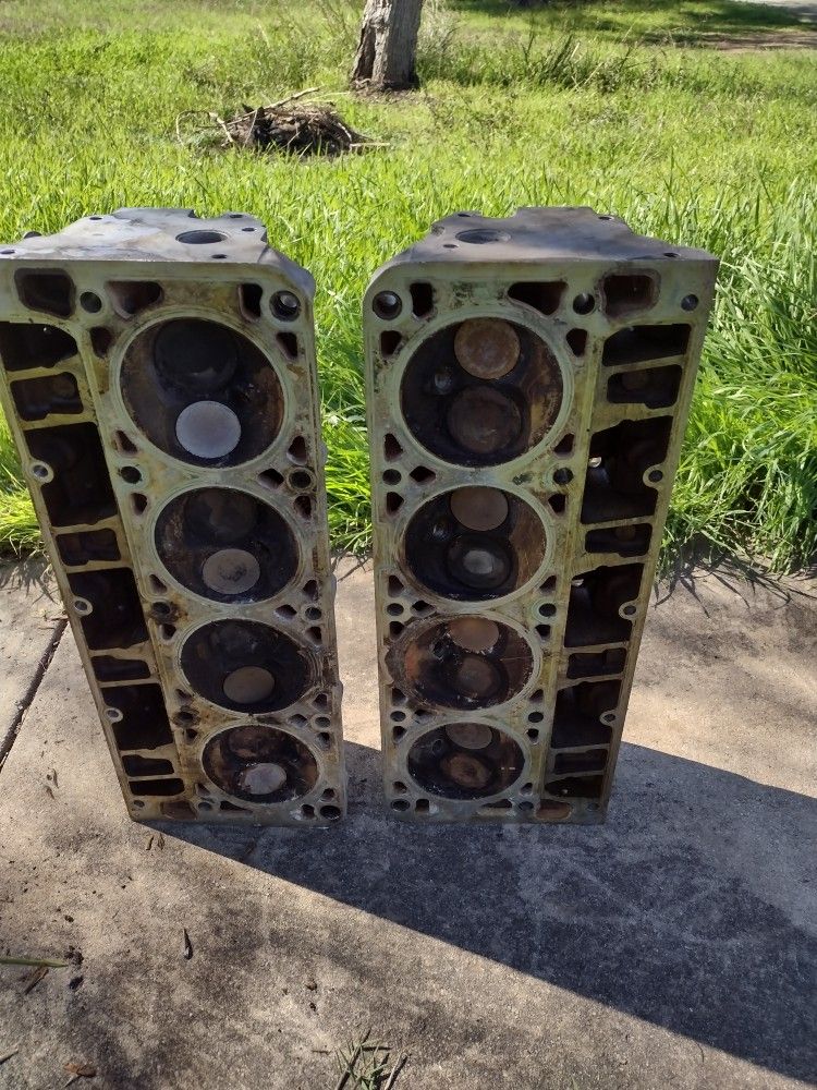 862 5.3 Heads Ls1, Rocker Arms, Valve Covers for Sale in San Antonio ...