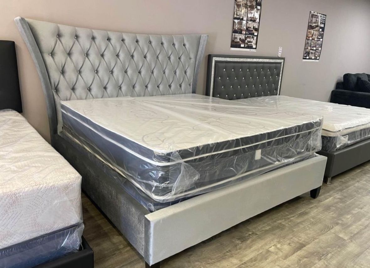 OVERSIZED LUXURY KING SIZE BED 395! INCLUDING DELIVERY!! for Sale in