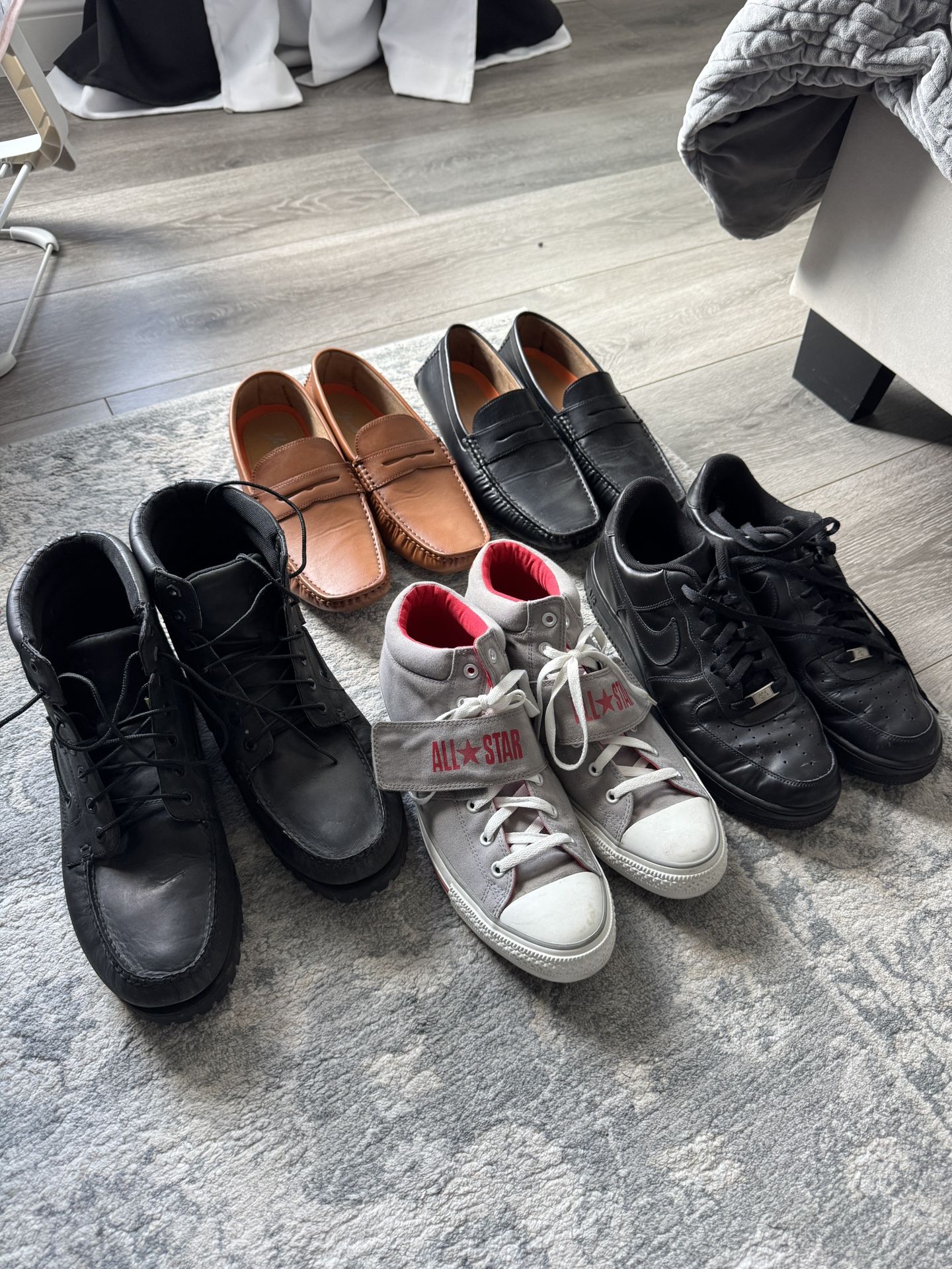 Men’s Size 13 Shoes (Dress, Casual, Nike, Converse, Timberland)