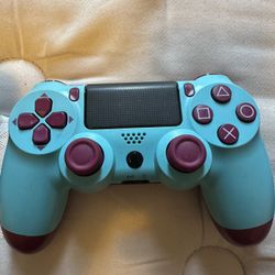 PS4 Controllers 