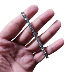 925 Sterling Silver Blue Topaz Oval Stone Adjustable Bracelet