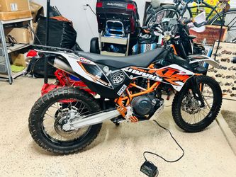 2018 KTM Enduro 690 R