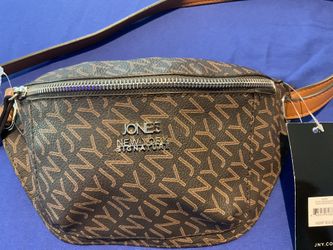 Jones New York Signature Genuine Fanny Pack Crossbody Bag