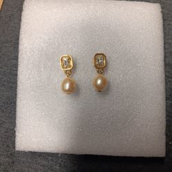 VTG 1990’s  pearl earrings