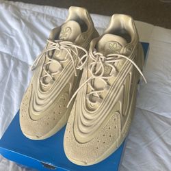 size 10 adidas ozelia 