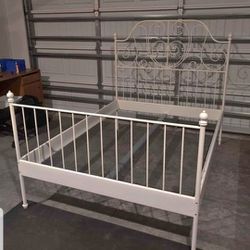 Excellent Condition Beautiful  Girls white Bed Frame