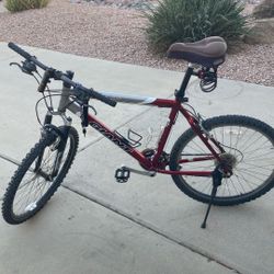 Giant Yukon SE Mountain Bike