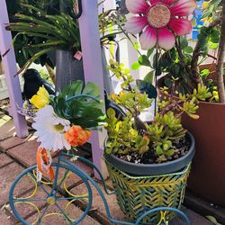 BICYCLE PLANT STAND