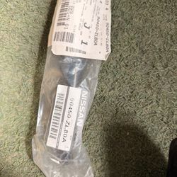 2005-15 Nissan Xtera Right Support Cylinder 