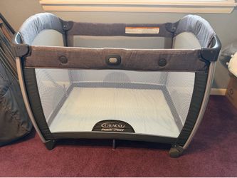 Pack n’ Play Crib Play yard System.