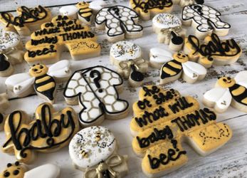 Baby shower sugar cookies