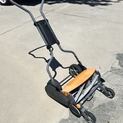 Push Lawn Mower