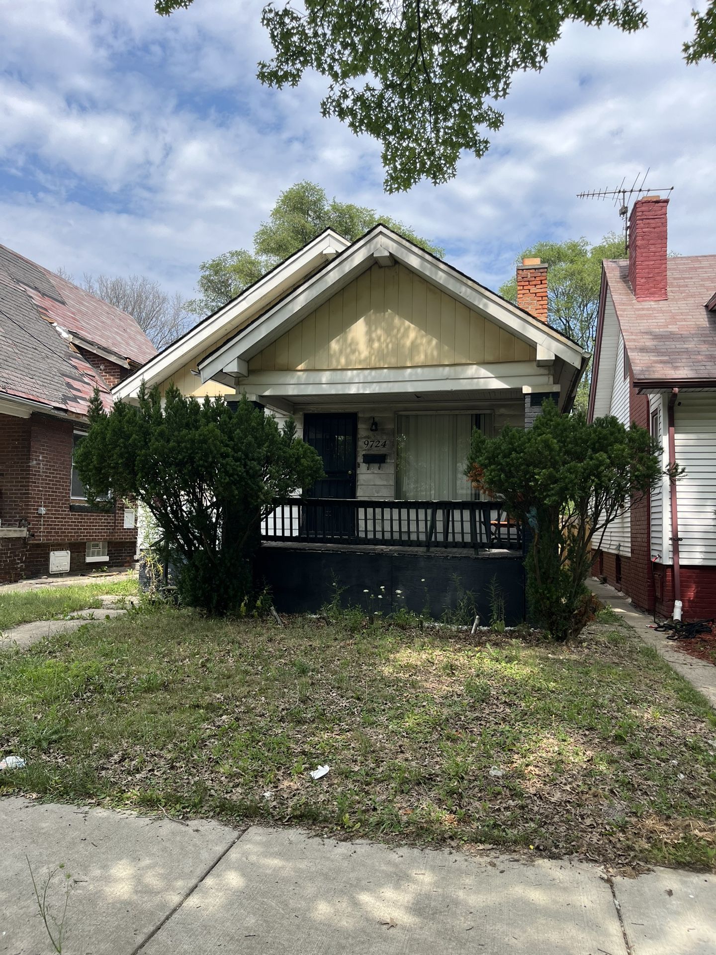 House For Sale 9k Quitclaim Or Land Contact