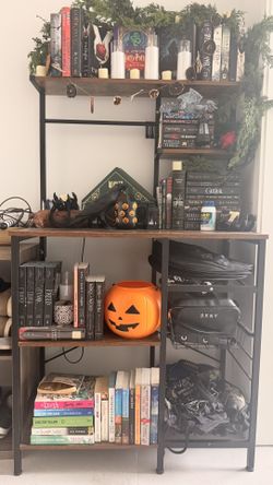 Kitchen/ Kitchenette/ Storage/ Furniture