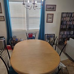 Beautiful Table With Removable Leaf With 6 Metal Chairs Set