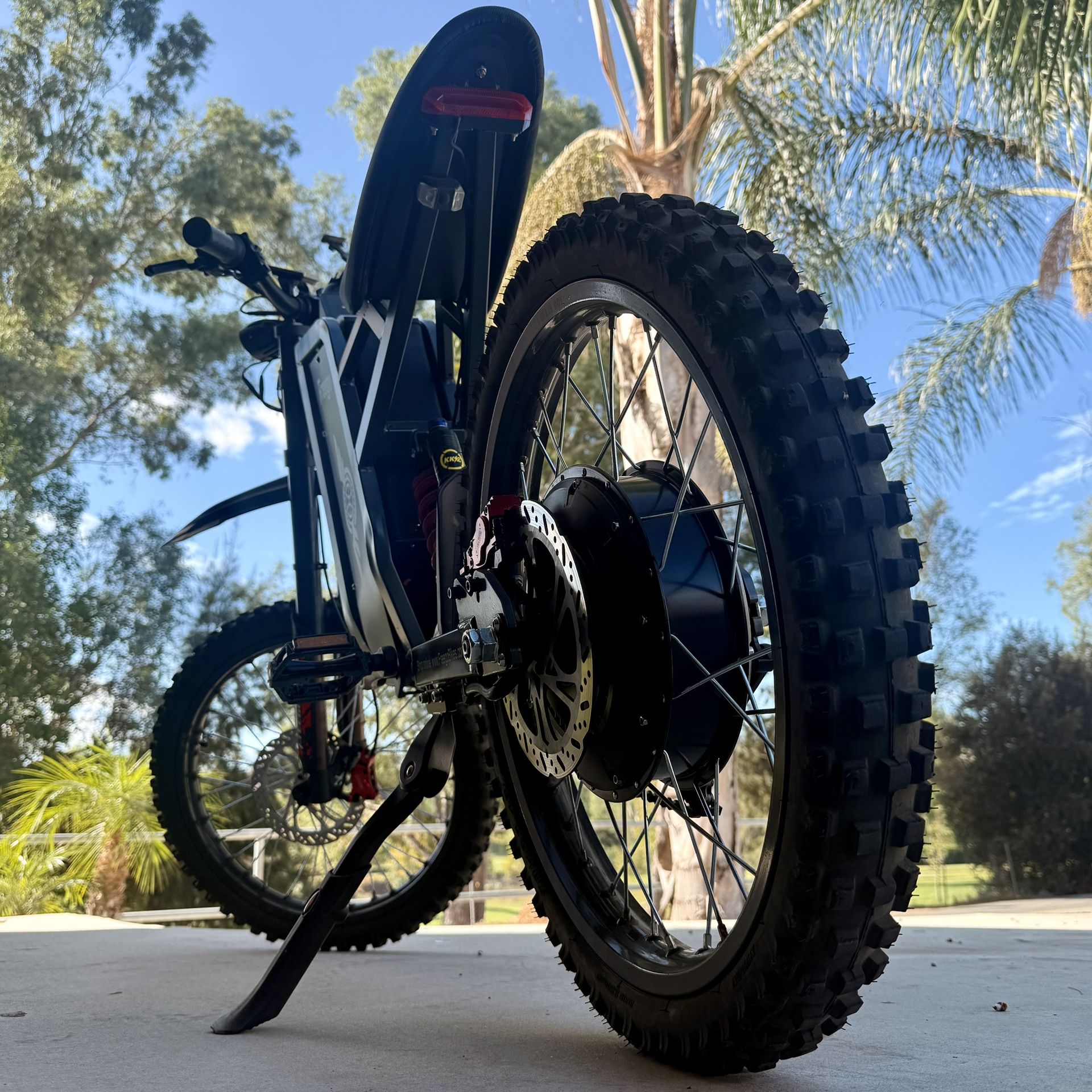 Off-Road Electric Dirt Bike – High Performance