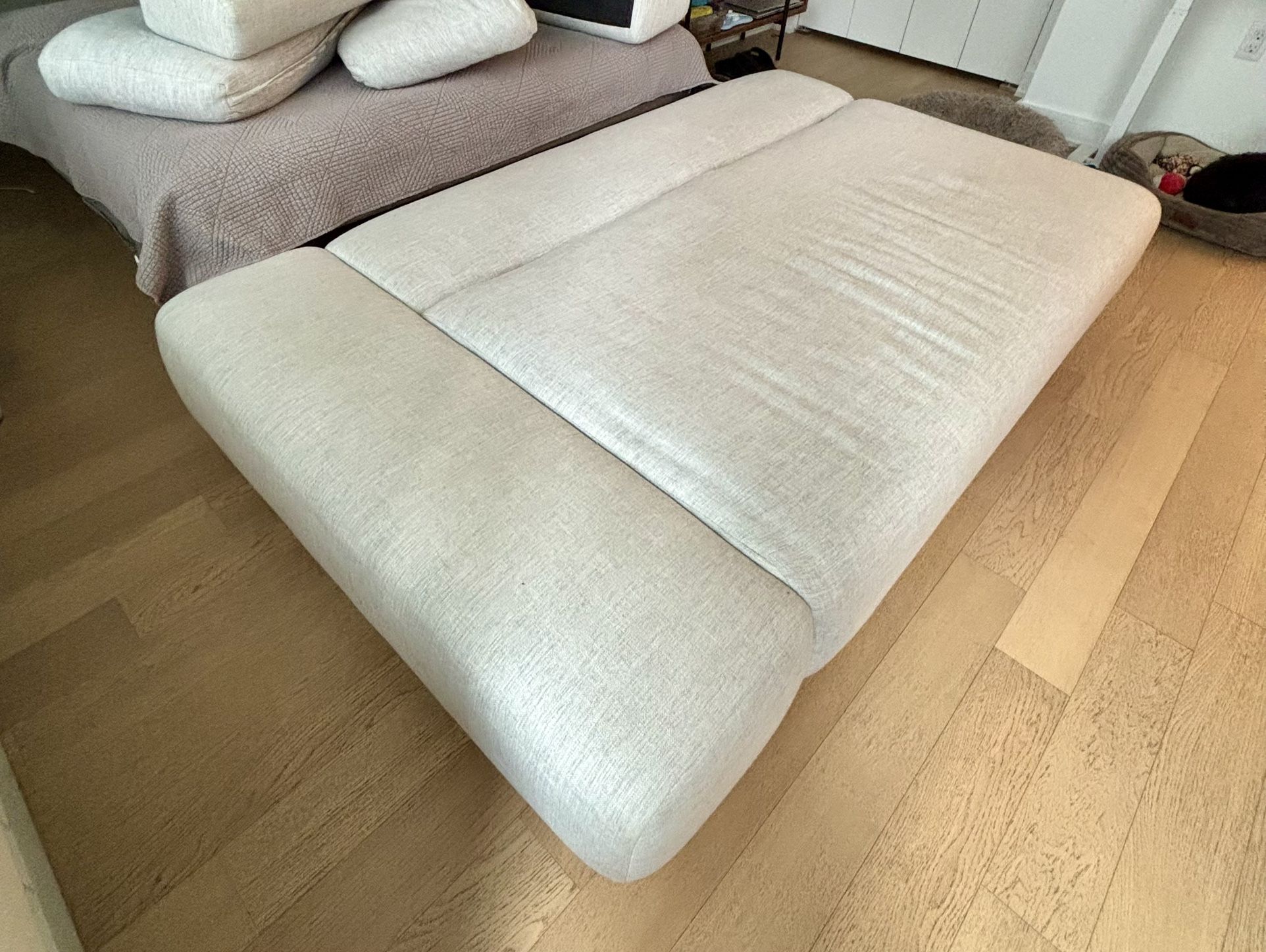 Divan Sofa/Day Bed
