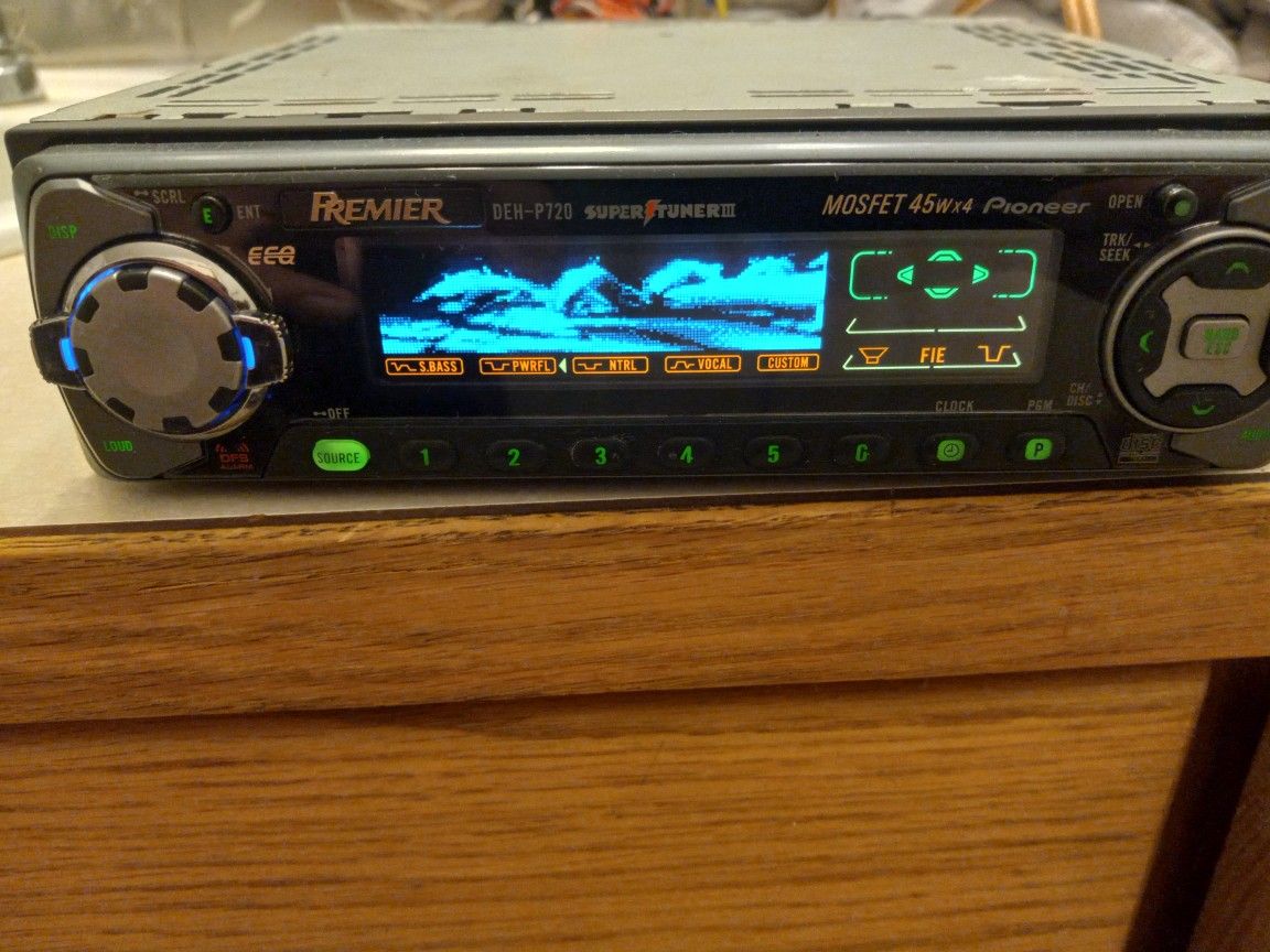 Rare Pioneer Premier DEH-P720 Car CD Player Stereo Deck