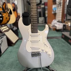 Samick/Greg Bennett Malibu Electric Guitar