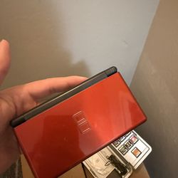 Nintendo DS Lite
