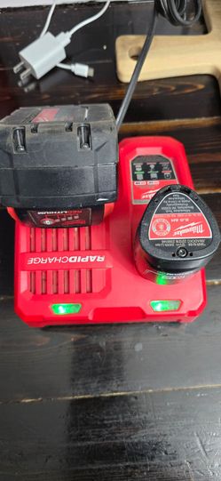 Milwaukee M12/M18 Rapid charger BATTERIES NOT INCLUDED