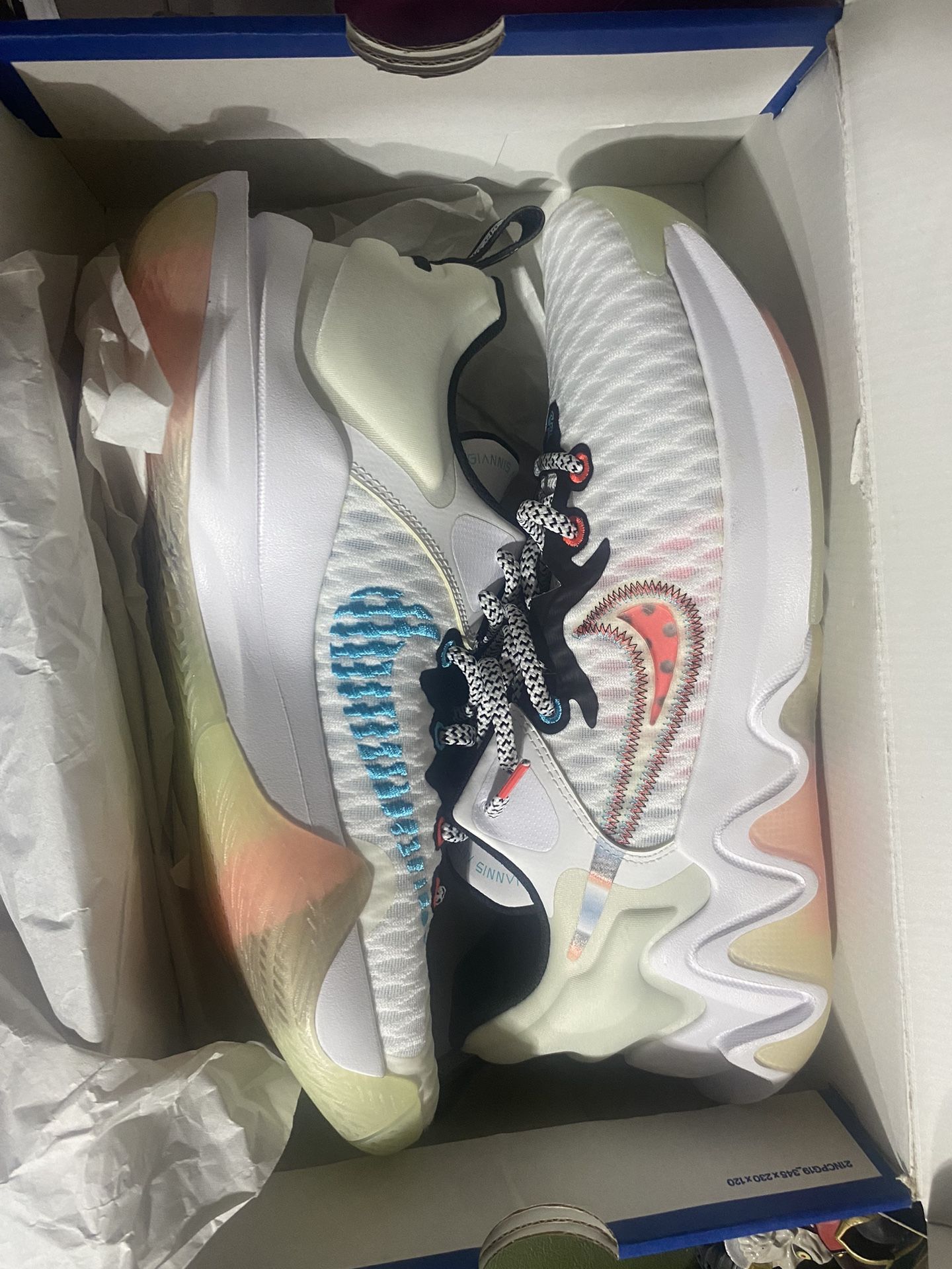 Nike Giannis Immortality Force Field Shoes