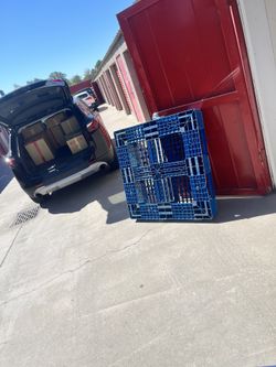 Plastic Pallets