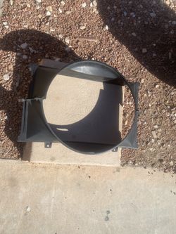 Fan Shroud Off 91 S10 Blazer 