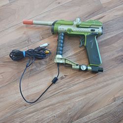 Green Hasbro Green  Lazer Tag Gun or Video Game Gun