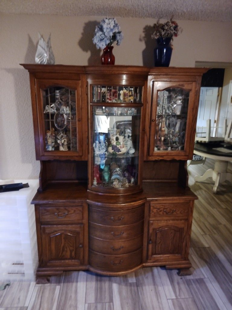 China Cabinet 