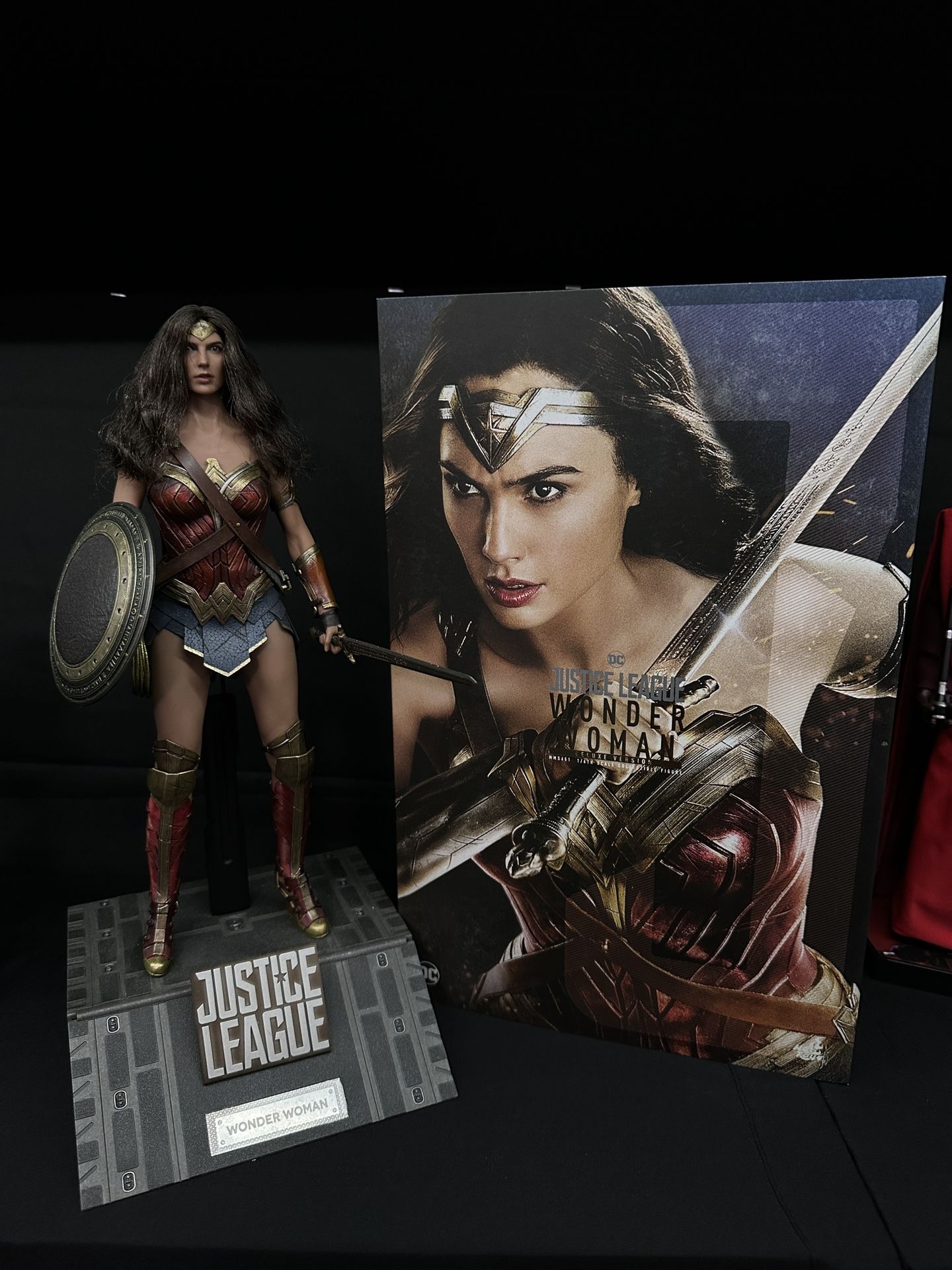 Hot Toys Justice League Wonder Woman