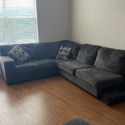 3 Pc Sectional Couch