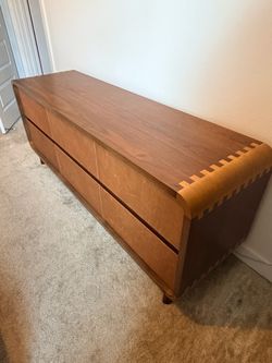 Shinola Runwell Walnut 6-Drawer Dresser