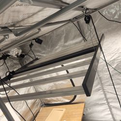 7'x7' Gavita Pro 1700e LEd Grow light With Controller