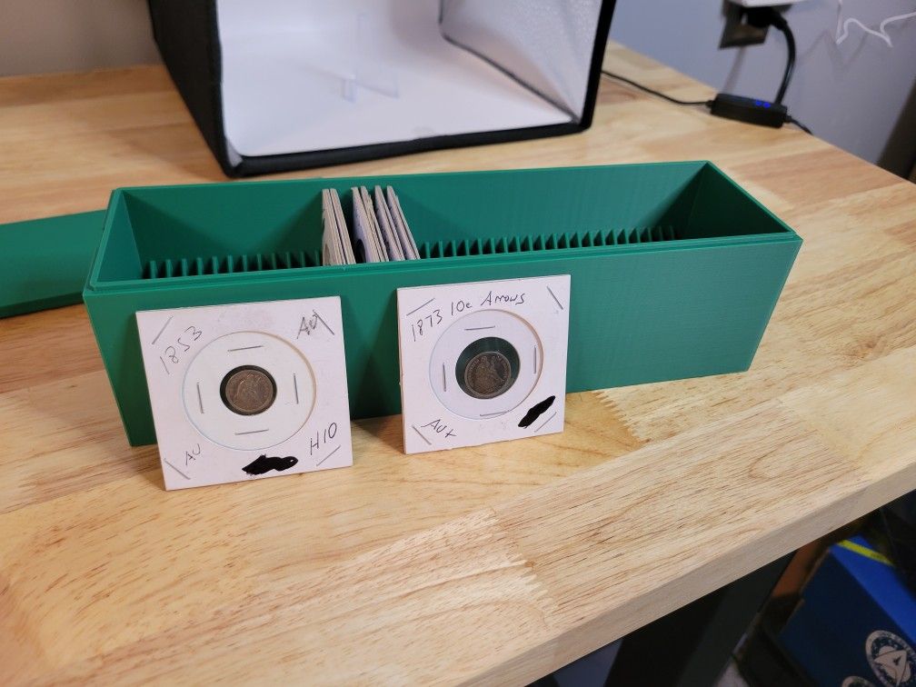 2.5" Coin Flip Storage Box (Holds 40)