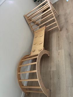 Wood and heards toddler climbing set