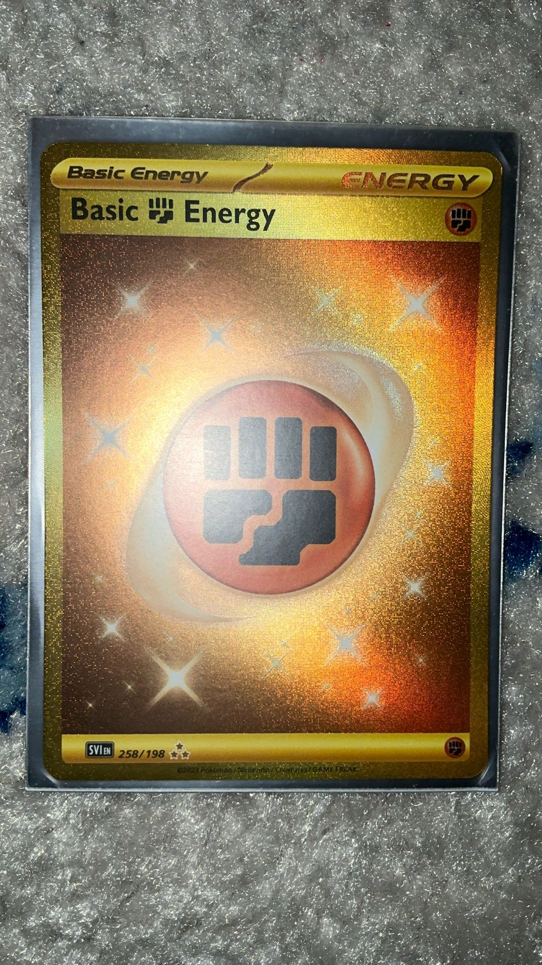 GOLDEN Fighting Type Energy