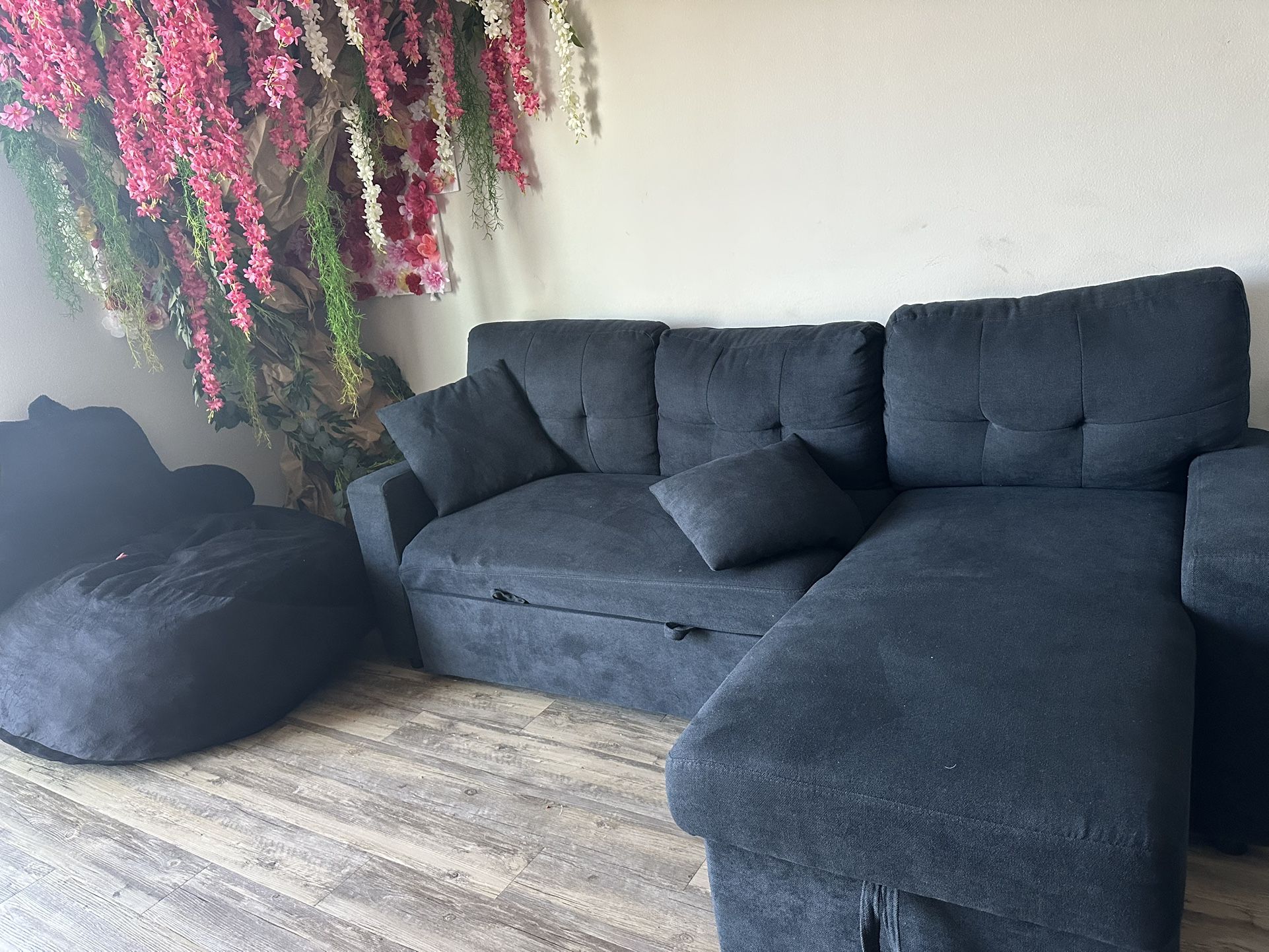 L Shaped Couch 