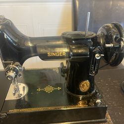 Singer Electric Sewing Machine (from 1938, still works!)
