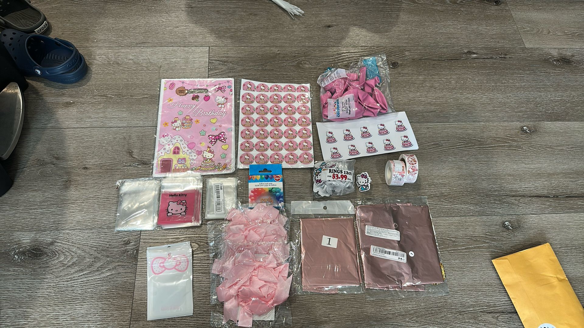 Hello Kitty First Birthday Supplies