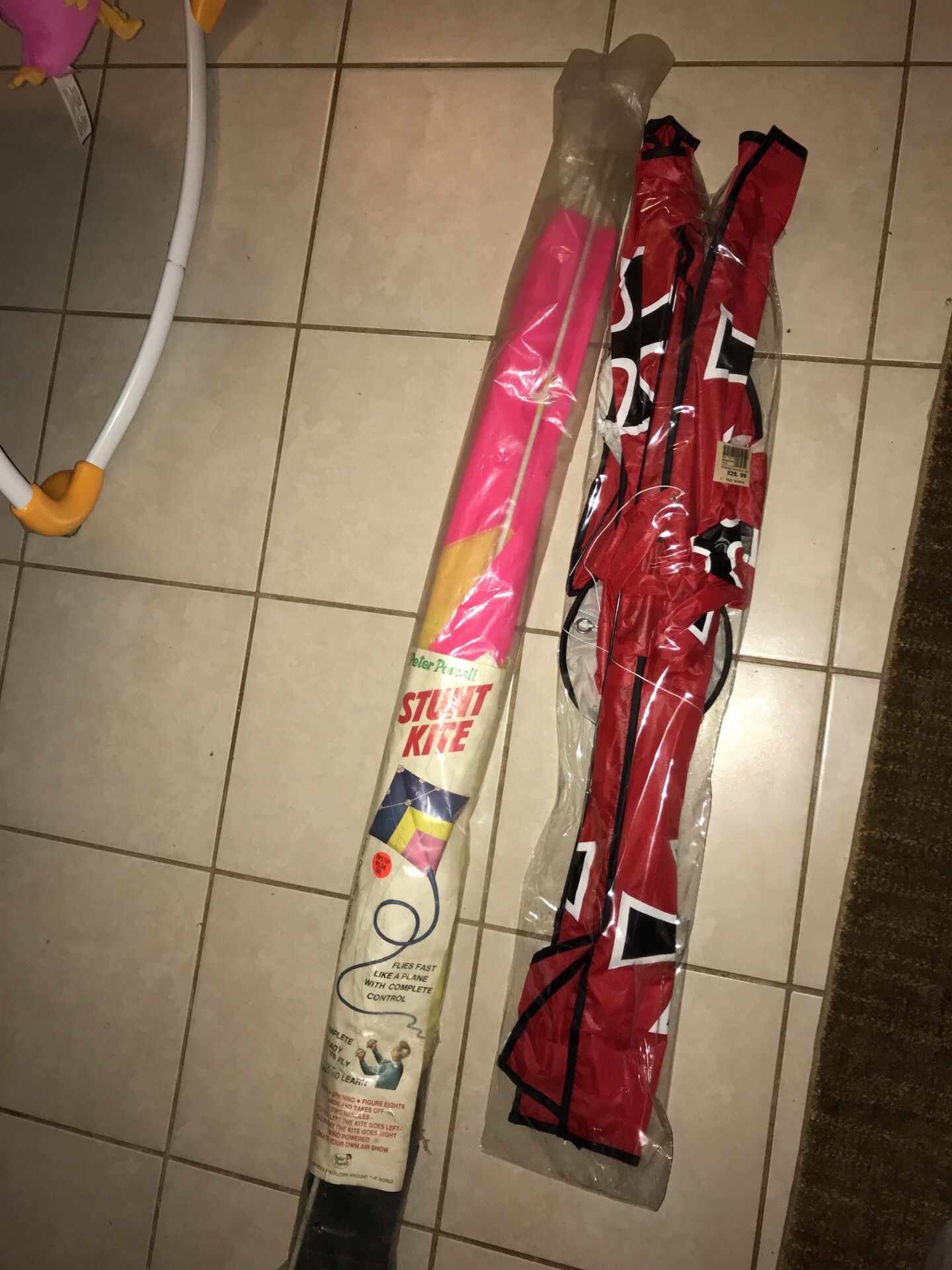 Peter Powell stunt kite and Red Baron kite