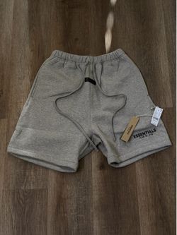 essential shorts